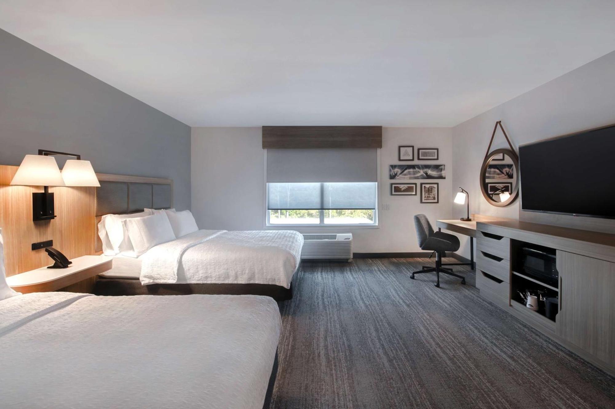 Hampton Inn Anderson/Alliance Business Park Экстерьер фото