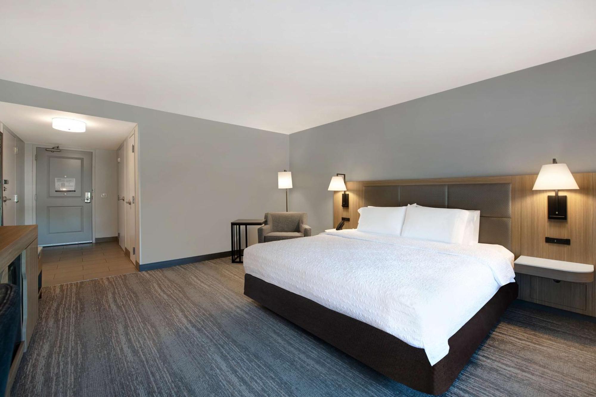 Hampton Inn Anderson/Alliance Business Park Экстерьер фото